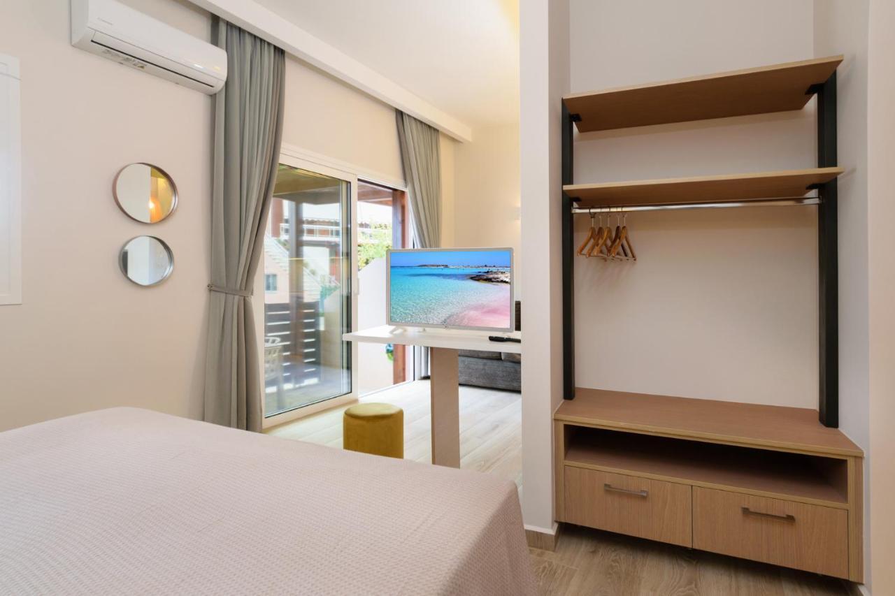 Iliana Apartments Falasarna Luaran gambar
